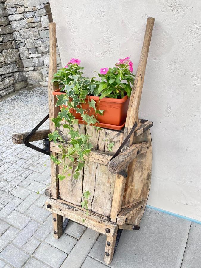Casa Vacanze Al Staliin Motta San Guglielmo Bagian luar foto